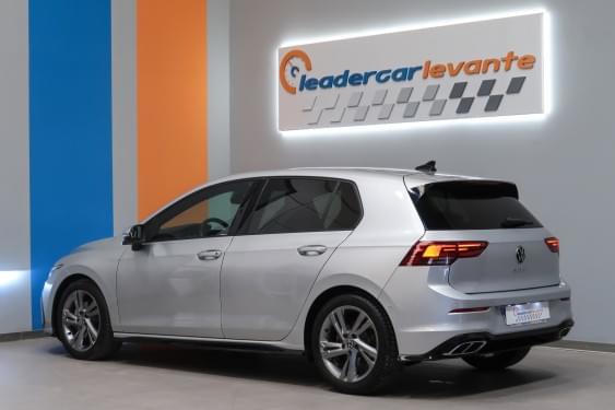 Comprar VOLKSWAGEN GOLF R-LINE 2.0 TDI 150CV DSG 2021 de segunda mano VOLKSWAGEN GOLF R-LINE 2.0 TDI 150CV DSG 2021 de segunda mano