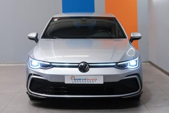 Comprar VOLKSWAGEN GOLF R-LINE 2.0 TDI 150CV DSG 2021 de segunda mano VOLKSWAGEN GOLF R-LINE 2.0 TDI 150CV DSG 2021 de segunda mano