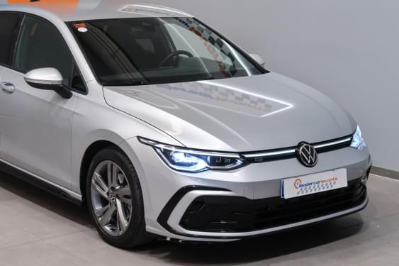 Comprar VOLKSWAGEN GOLF R-LINE 2.0 TDI 150CV DSG 2021 de segunda mano VOLKSWAGEN GOLF R-LINE 2.0 TDI 150CV DSG 2021 de segunda mano