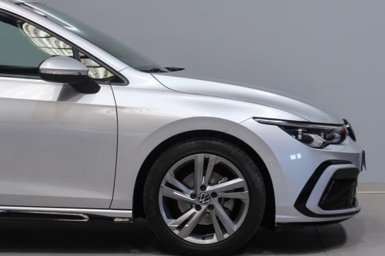 Comprar VOLKSWAGEN GOLF R-LINE 2.0 TDI 150CV DSG 2021 de segunda mano VOLKSWAGEN GOLF R-LINE 2.0 TDI 150CV DSG 2021 de segunda mano