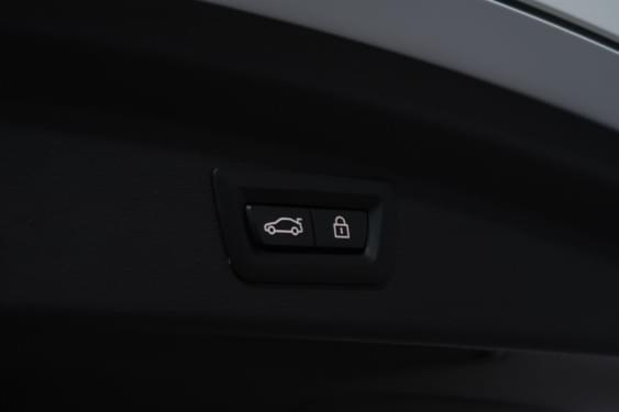 BMW X2 SDRIVE 18I ADVANTAGE 1.5 140CV AT7 2020 de segunda mano