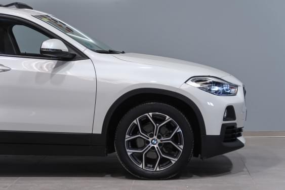 BMW X2 SDRIVE 18I ADVANTAGE 1.5 140CV AT7 2020 de segunda mano