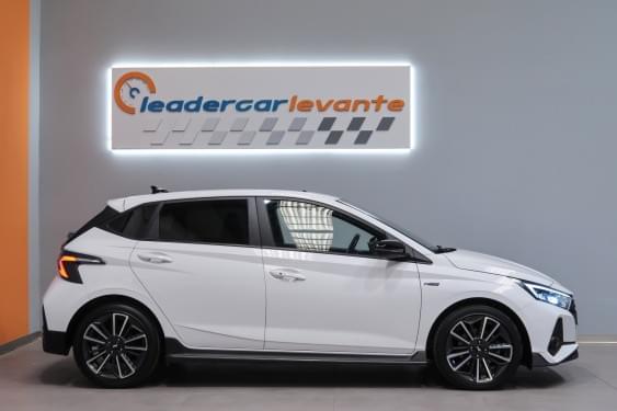 Comprar HYUNDAI I20 1.0TGDI N LINE SKY 120CV 48V 2023 de segunda mano HYUNDAI I20 1.0TGDI N LINE SKY 120CV 48V 2023 de segunda mano