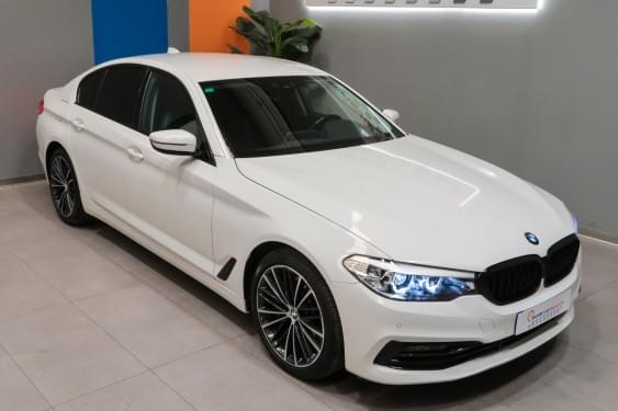 BMW SERIE 5 530 D SPORT LINE 265CV 2017 de segunda mano