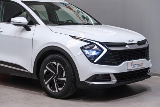 KIA SPORTAGE 1.6 CRDI MHEV 136CV DRIVE 2023 de segunda mano
