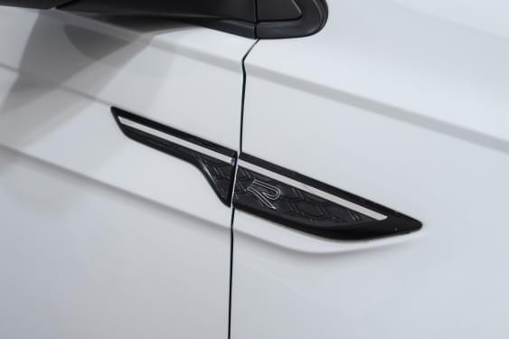 Comprar VOLKSWAGEN TAIGO 1.0 TSI R-LINE DSG 110 CV 2023 de segunda mano VOLKSWAGEN TAIGO 1.0 TSI R-LINE DSG 110 CV 2023 de segunda mano