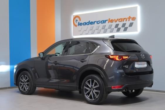 MAZDA CX-5 2.2 DE ZENITH AWD 175CV AUTO 2018 de segunda mano