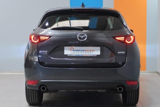 MAZDA CX-5 2.2 DE ZENITH AWD 175CV AUTO 2018 de segunda mano