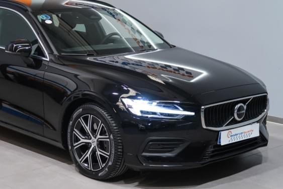 Comprar VOLVO V60 2.0 B4  CORE AUTO 197CV 2024 de segunda mano VOLVO V60 2.0 B4  CORE AUTO 197CV 2024 de segunda mano