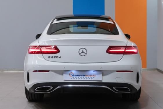 MERCEDES-BENZ CLASE E 220D COUPE 194CV PACK AMG 2018 de segunda mano