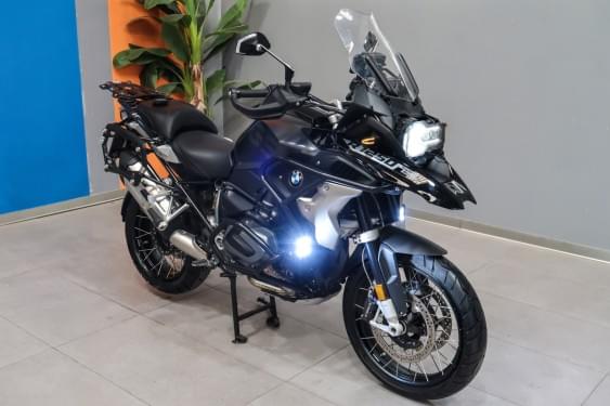 BMW R 1250 GS 1250GS TRIPLE BLACK 2022 de segunda mano