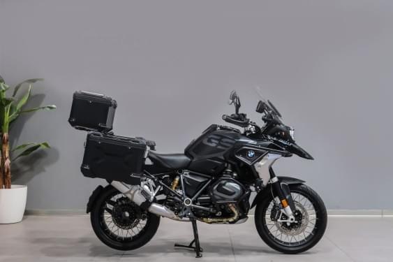 BMW R 1250 GS 1250GS TRIPLE BLACK 2022 de segunda mano