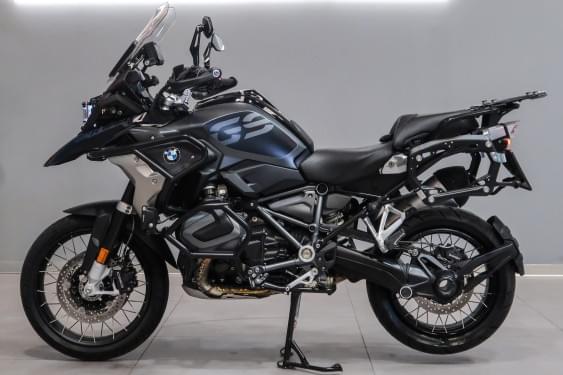 BMW R 1250 GS 1250GS TRIPLE BLACK 2022 de segunda mano