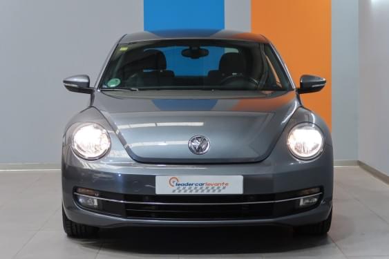 Comprar VOLKSWAGEN BEETLE DESIGN 2.0TDI 110CV 2016 de segunda mano VOLKSWAGEN BEETLE DESIGN 2.0TDI 110CV 2016 de segunda mano