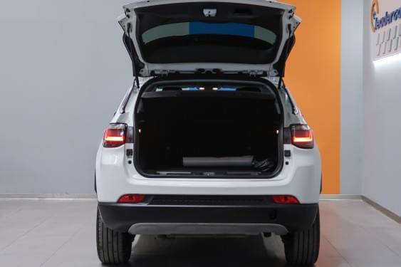 Comprar JEEP COMPASS 4XE 1.3 PHEV 190CV LIMITED 2023 de segunda mano JEEP COMPASS 4XE 1.3 PHEV 190CV LIMITED 2023 de segunda mano