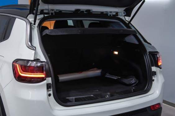 Comprar JEEP COMPASS 4XE 1.3 PHEV 190CV LIMITED 2023 de segunda mano JEEP COMPASS 4XE 1.3 PHEV 190CV LIMITED 2023 de segunda mano