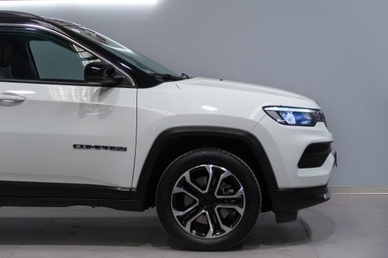 Comprar JEEP COMPASS 4XE 1.3 PHEV 190CV LIMITED 2023 de segunda mano JEEP COMPASS 4XE 1.3 PHEV 190CV LIMITED 2023 de segunda mano