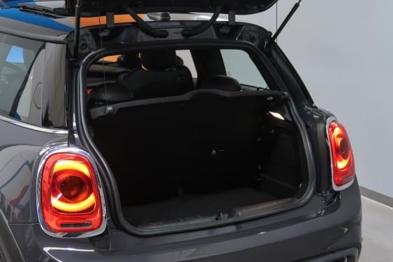 MINI MINI COOPER S 192CV AUTO 2018 de segunda mano