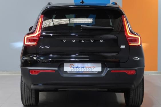 Comprar VOLVO XC40 T5 R DESIGN RECHARGE 262CV 2021 de segunda mano VOLVO XC40 T5 R DESIGN RECHARGE 262CV 2021 de segunda mano