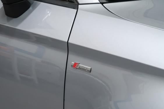 Comprar AUDI A3 SEDAN 35TFSI  1.5 SLINE 150CV 2019 de segunda mano AUDI A3 SEDAN 35TFSI  1.5 SLINE 150CV 2019 de segunda mano