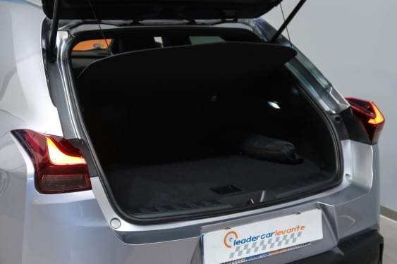 LEXUS UX 2.0 250H PREMIUM 184CV 2024 de segunda mano