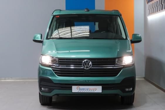 VOLKSWAGEN CALIFORNIA 2.0 TDI BMT BEACH TOUR 4M DSG 204CV 2021 de segunda mano
