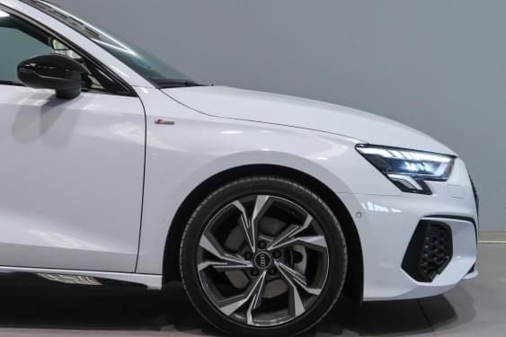 Comprar AUDI A3 SPORTBACK BLACK LINE 35 TDI 150CV 2021 de segunda mano AUDI A3 SPORTBACK BLACK LINE 35 TDI 150CV 2021 de segunda mano