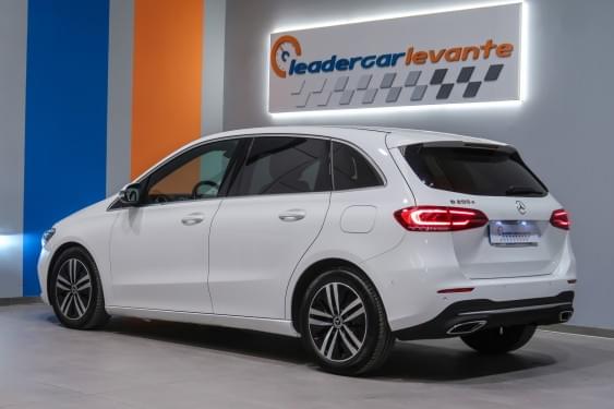 MERCEDES-BENZ CLASE B 200 D 150CV 2022 de segunda mano