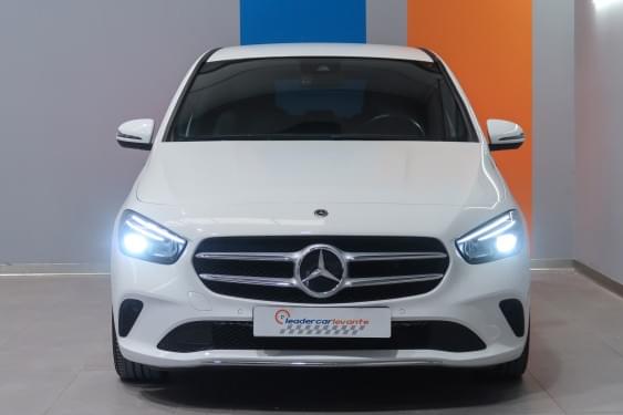 MERCEDES-BENZ CLASE B 200 D 150CV 2022 de segunda mano