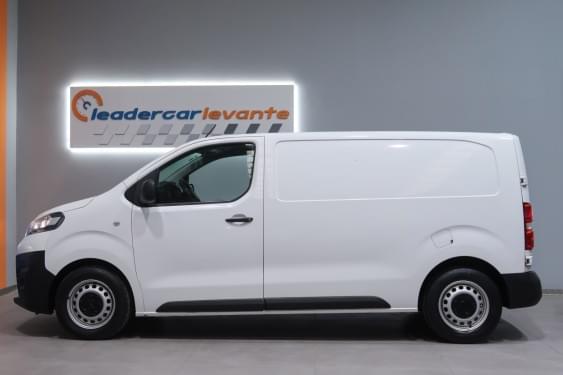 OPEL VIVARO FURGON 1.5 DIESEL 120CV 2021 de segunda mano
