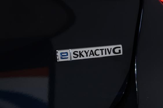 Comprar MAZDA MAZDA 3 2.5L SKY G MHEV 6AT PRIME LINE 140CV 2025 de segunda mano MAZDA MAZDA 3 2.5L SKY G MHEV 6AT PRIME LINE 140CV 2025 de segunda mano