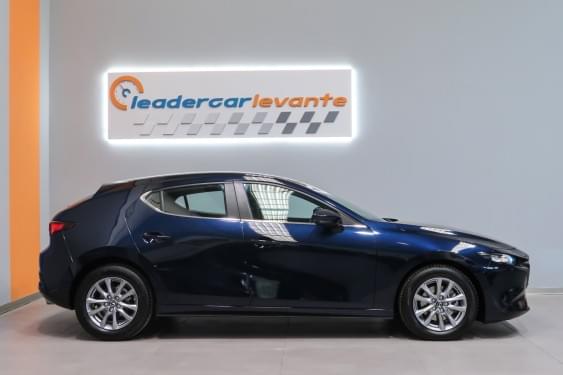 Comprar MAZDA MAZDA 3 2.5L SKY G MHEV 6AT PRIME LINE 140CV 2025 de segunda mano MAZDA MAZDA 3 2.5L SKY G MHEV 6AT PRIME LINE 140CV 2025 de segunda mano