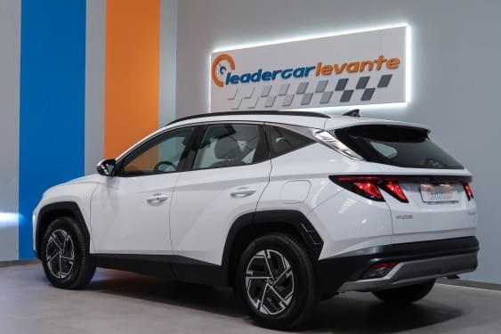 Comprar HYUNDAI TUCSON 1.6T 160CV MAXX 2025 de segunda mano HYUNDAI TUCSON 1.6T 160CV MAXX 2025 de segunda mano