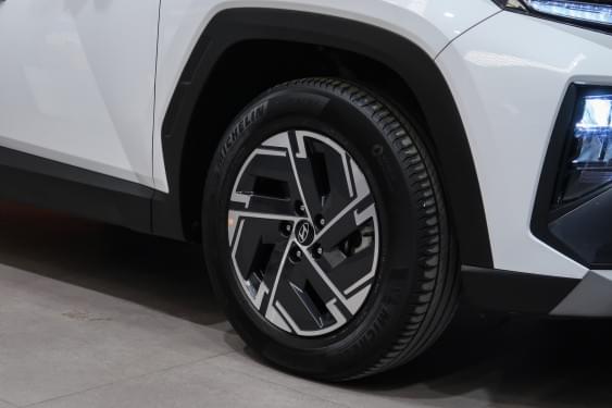 Comprar HYUNDAI TUCSON 1.6T 160CV MAXX 2025 de segunda mano HYUNDAI TUCSON 1.6T 160CV MAXX 2025 de segunda mano