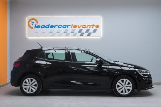 RENAULT MÉGANE 1.5 DCI BLUE INTENS 116CV 2022 de segunda mano