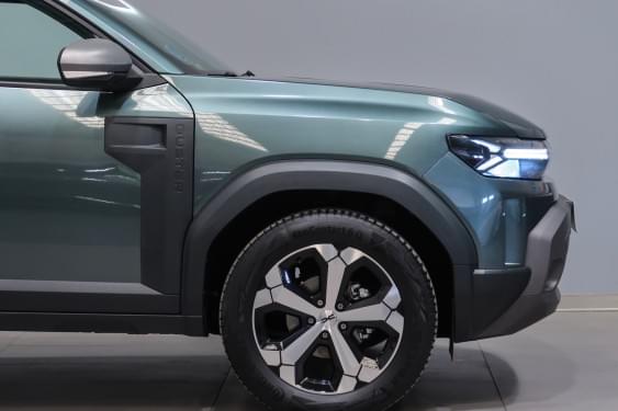 DACIA DUSTER JOURNEY TCE 48V 130CV 4X2 2025 de segunda mano