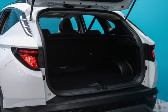 HYUNDAI TUCSON 1.6 TGDI 230CV HEV MAXX  SKY AUTO 2021 de segunda mano