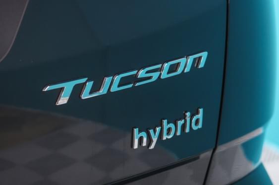 HYUNDAI TUCSON 1.6 TGDI 230CV HEV TECNO SKY AUTO 2021 de segunda mano