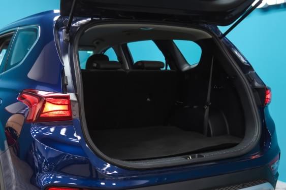 Comprar HYUNDAI SANTA FE 2.0 CRDI ESSENCE 4X2 DK 150CV 2020 de segunda mano HYUNDAI SANTA FE 2.0 CRDI ESSENCE 4X2 DK 150CV 2020 de segunda mano