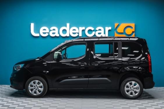 OPEL COMBO 1.5 TD 102CV BUSINESS EDITION 2023 de segunda mano