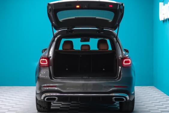 MERCEDES-BENZ CLASE GLC 220D 4MATIC 194CV 2022 de segunda mano