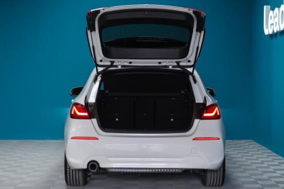 BMW SERIE 1 118I SPORT 136CV 2021 de segunda mano