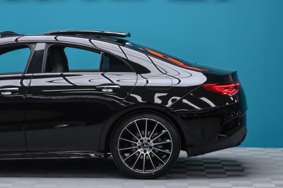 MERCEDES-BENZ CLA 180 EDITION 136CV 2021 de segunda mano