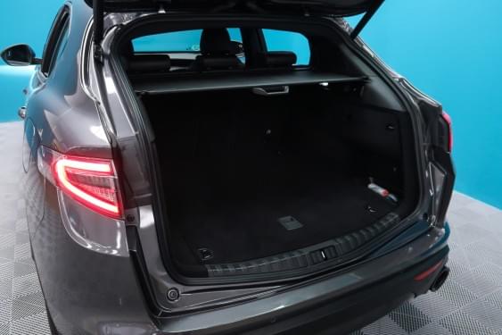 ALFA ROMEO STELVIO 2.2 DIESEL 160CV SPRINT RWD 2024 de segunda mano