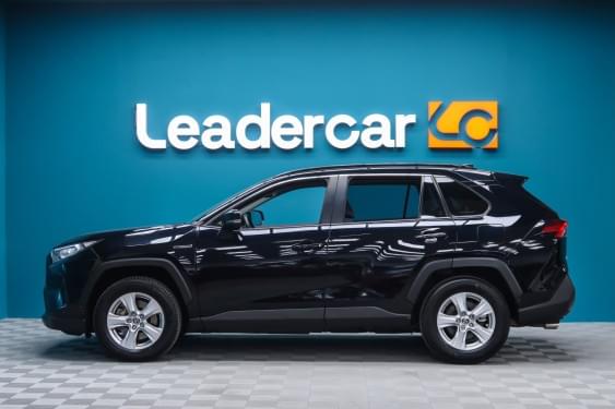 TOYOTA RAV4 BUSINESS 2022 de segunda mano