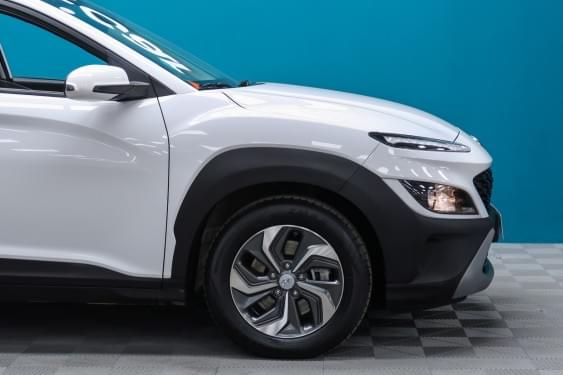 HYUNDAI KONA 1.6 GDI HEV MAXX DCT 105CV 2022 de segunda mano