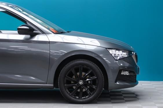 SKODA SCALA SPORT 1.0 TSI 110CV 2023 de segunda mano