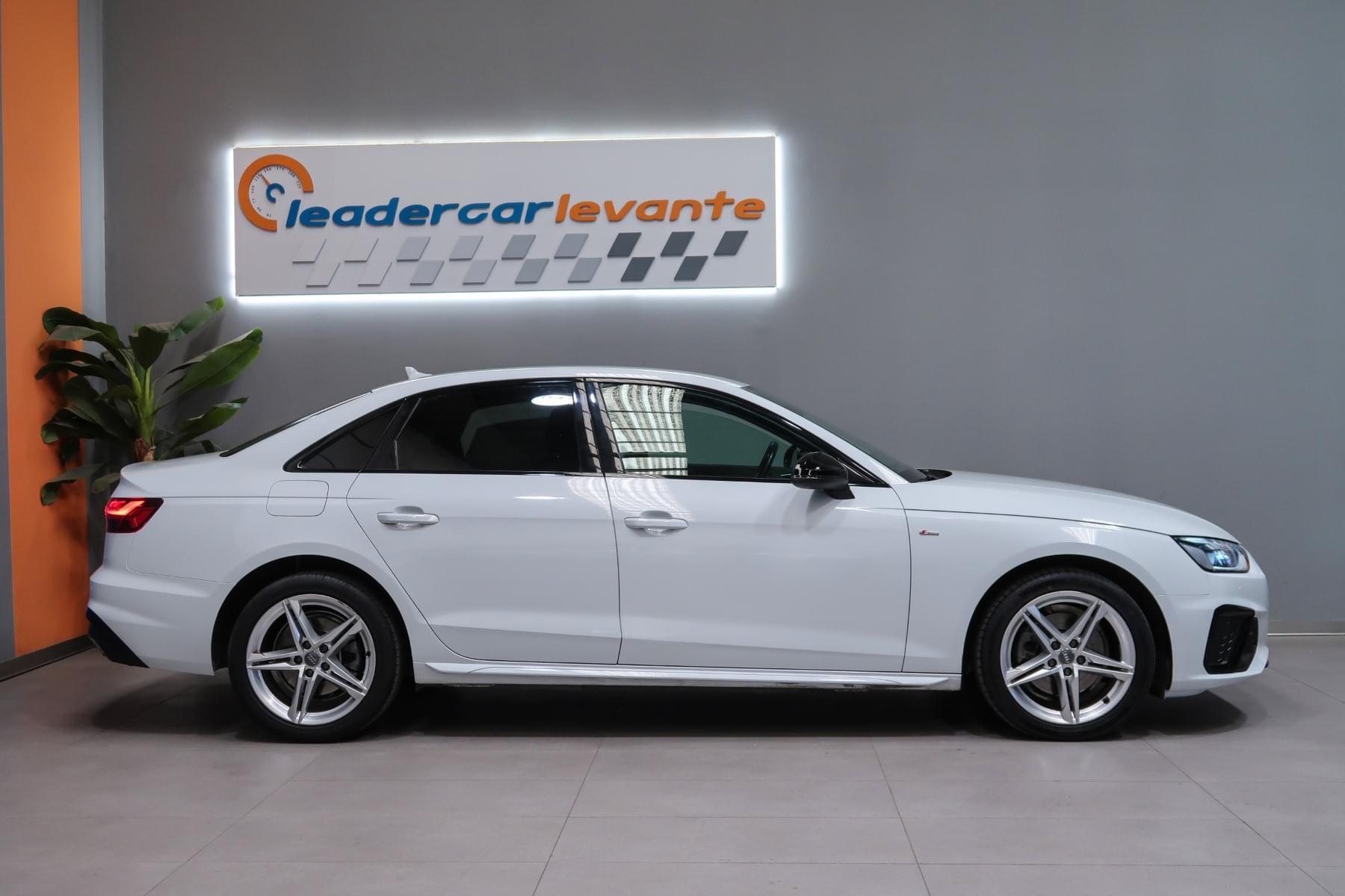 AUDI A4 S LINE 35 TDI 163CV S-TRONIC 5 