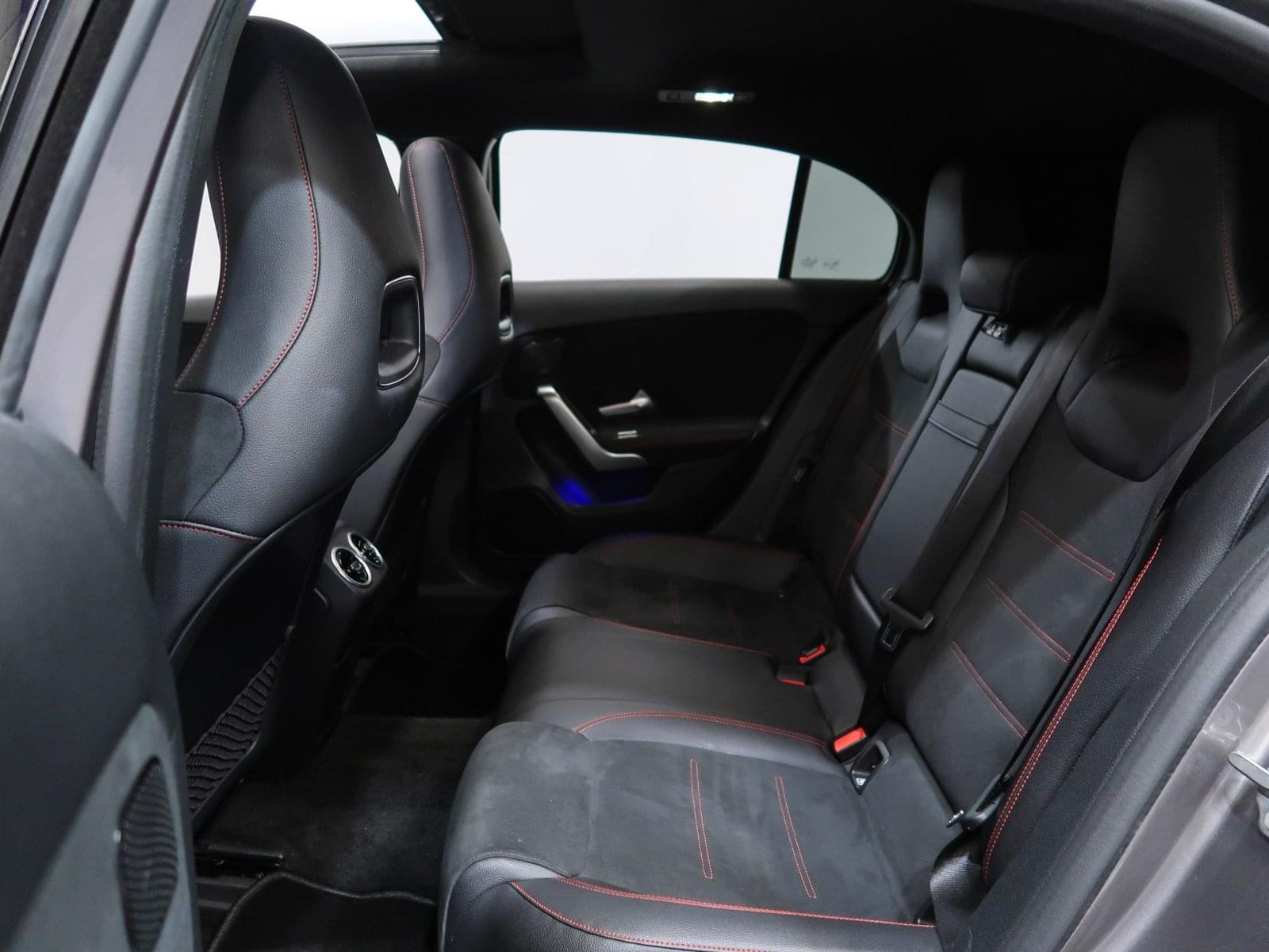 MERCEDES-BENZ CLASE A 180D AMG LINE 116CV 24 