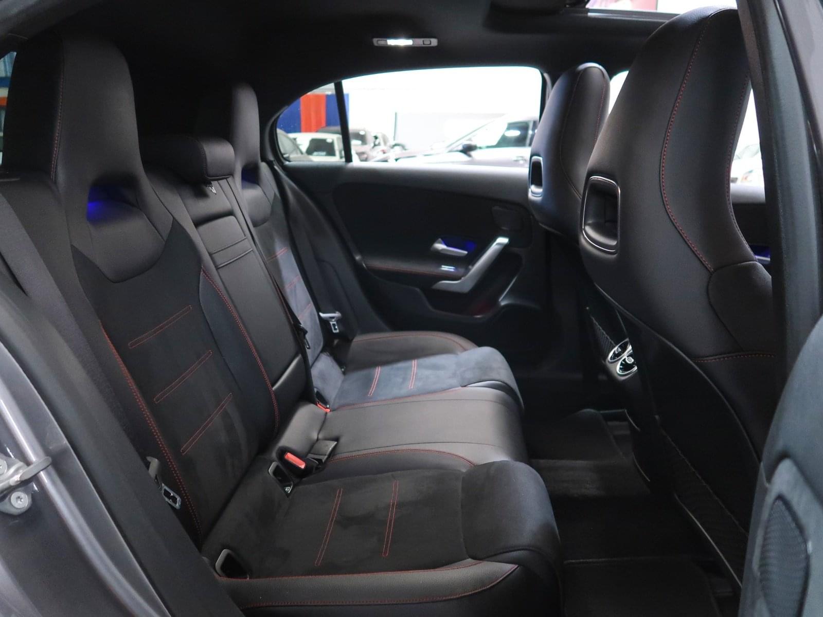 MERCEDES-BENZ CLASE A 180D AMG LINE 116CV 25 